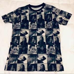 Robert Boris crying Kim tee